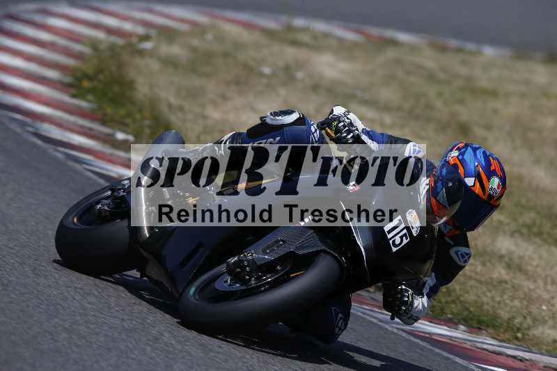 /Archiv-2023/28 05.06.2023 Moto Club Anneau du Rhin/rouge-expert/15